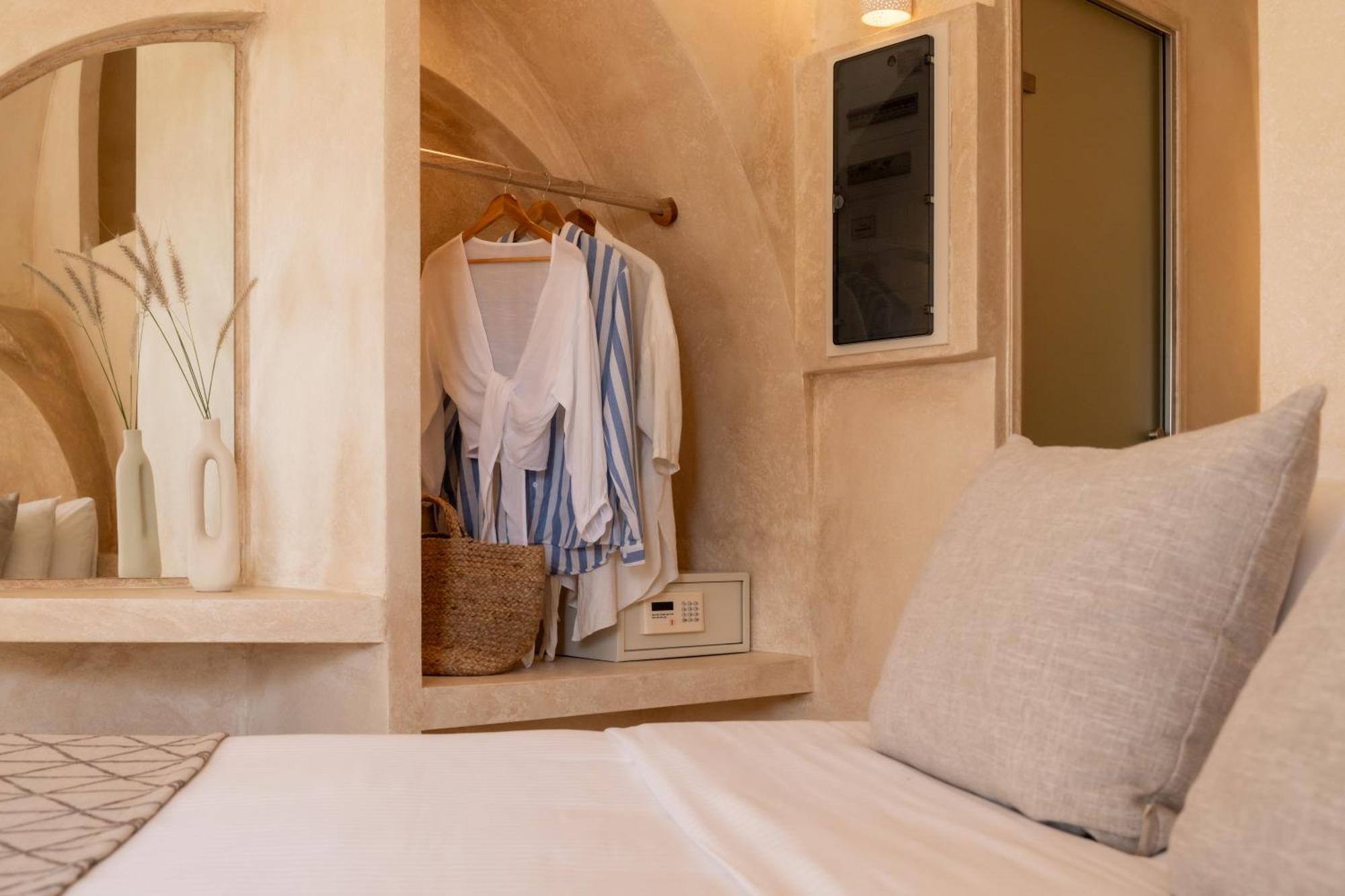 Heyday Luxury Suites Perissa  Exteriér fotografie